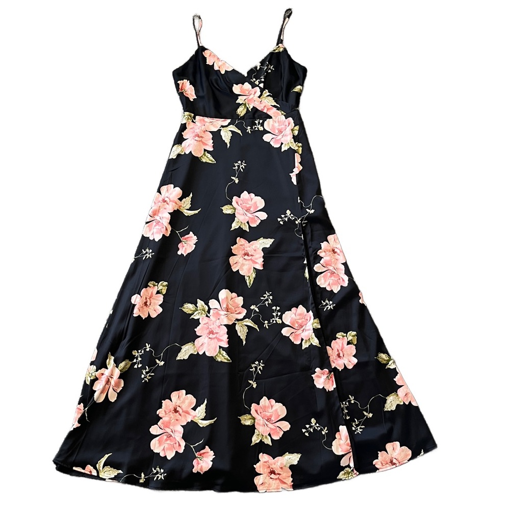 Lulu's Classic Black Floral Dress Size L